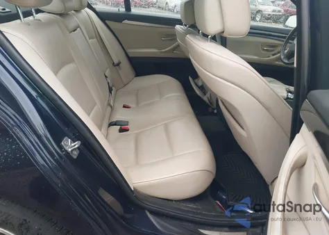 2012 BMW 528I xDrive z USA, uszkodzony, nr VIN WBAXH5C55CDW05444